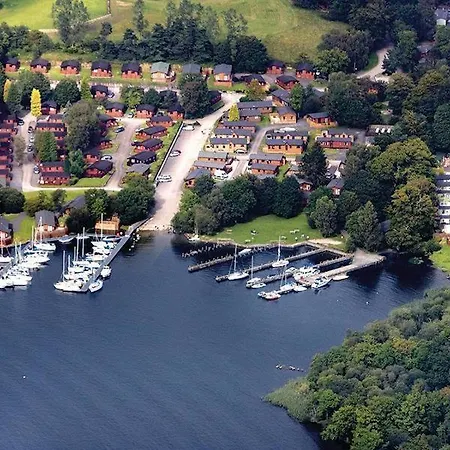 بيت خشبي Owls House, White Cross Bay, Ambleside, *