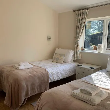 Деревянный коттедж Owls House, White Cross Bay, Ambleside,